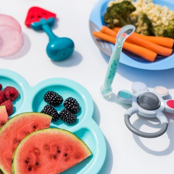 Babyono 488 Ortho rágóka csörgővel