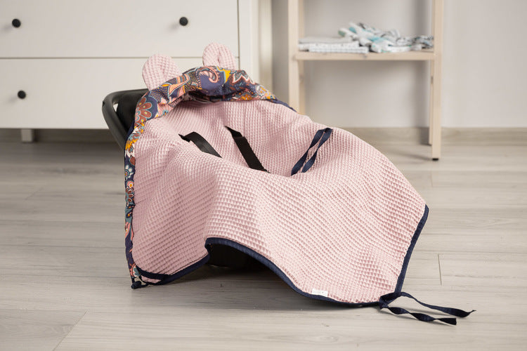 Sensillo Gofris mózeskosár pólya – Bohém poros rózsaszín