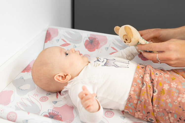 Sensillo Puha pelenkázó alátét - Kerti virágok