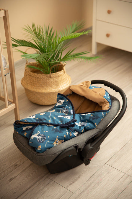 Sensillo Bársony Mózeskosár Pólya – Karamell Macik