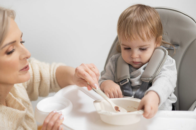 Caretero Etetőszék Tuva sötétzöld