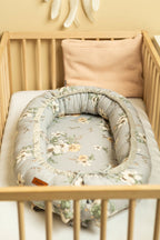 Sensillo Bársony Babafészek/Babagubó – Lily Szürke + Párna