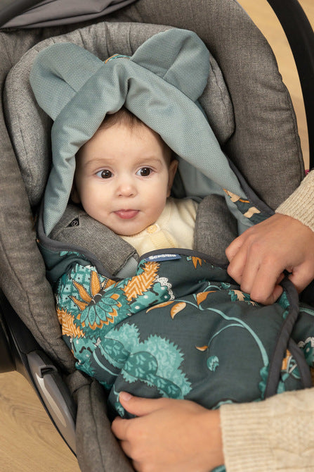 Sensillo Bársony Mózeskosár Pólya – Lily Gray