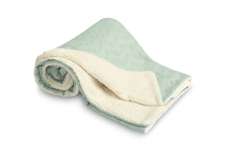 Sensillo Hímzett takaró 80x100 világos menta plüss