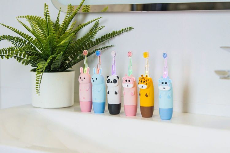 Innogio 1804 Fekete Fogkefe Gio-451 Fekete