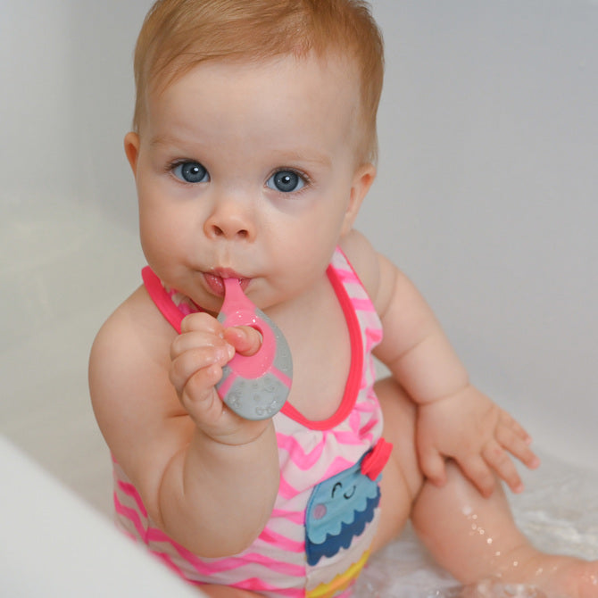 Akuku A0677 Fogkefe 0-2 Rózsaszín