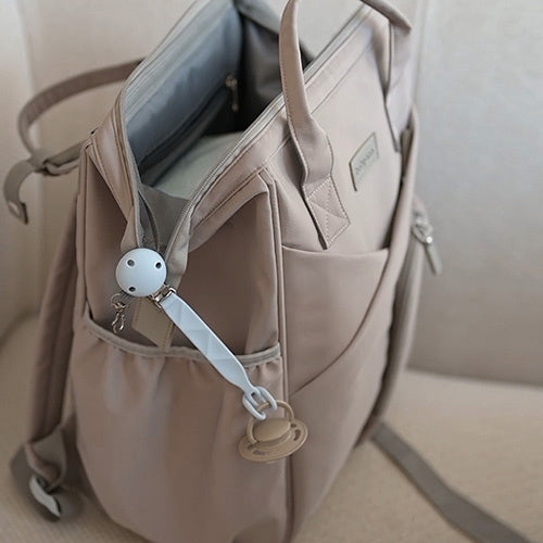 Babyono 1469/01 Rózsaszín szilikon cumitartó akasztó