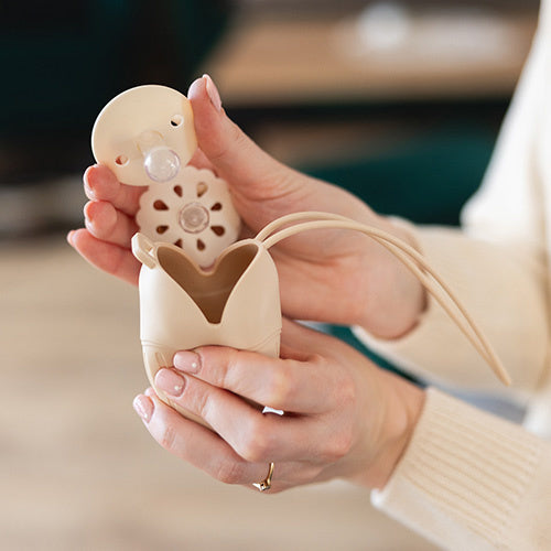 Babyono 1656/03 Cumitartó Bézs