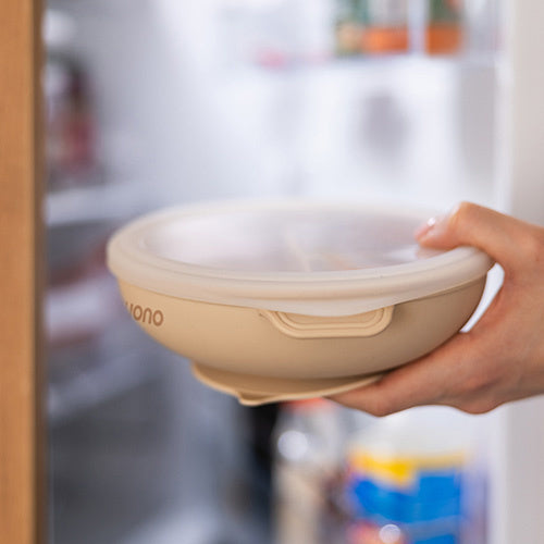 Babyono 1661/03 Szilikonlap Tapadókoronggal és Fedéllel Bézs