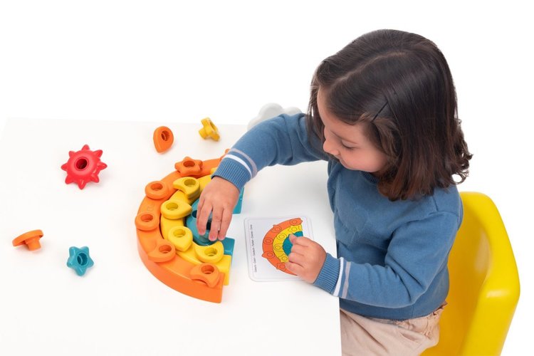 177820 Többszínű szivárványcsapok