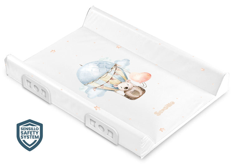 Sensillo Merevített pelenkázó alátét biztonsági rendszerrel - Balloon Flight Teddy 70 cm